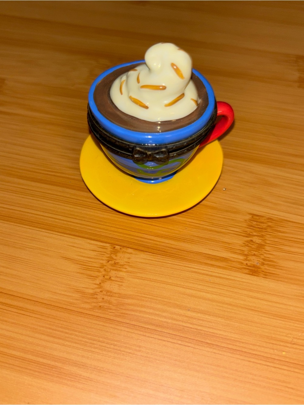 Colorful Ceramic Blue Coffee Cup with Yellow Saucer